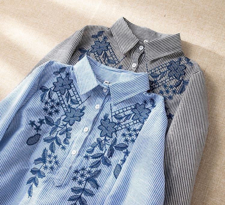 ストライプ シャツ 花刺繍入り長袖ストライプシャツ