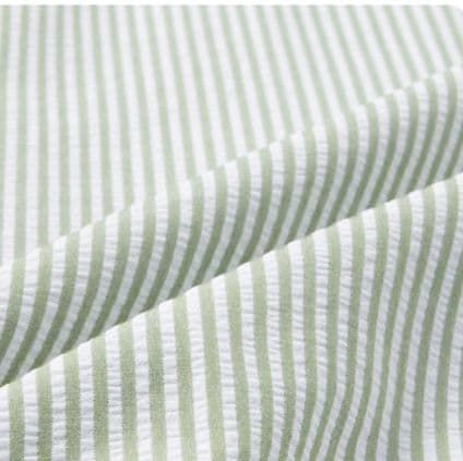 ストライプシャツ 清楚感漂う白襟半袖ストライプシャツ