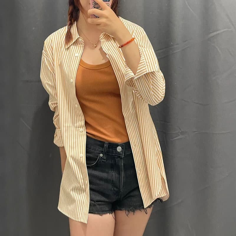 ストライプシャツ 縦縞ゆったりシャツ