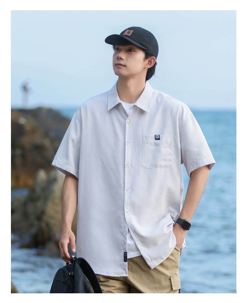 ストライプシャツ 爽やか細縞ワイドシルエット半袖シャツ