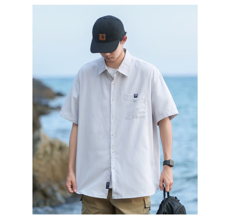 ストライプシャツ 爽やか細縞ワイドシルエット半袖シャツ