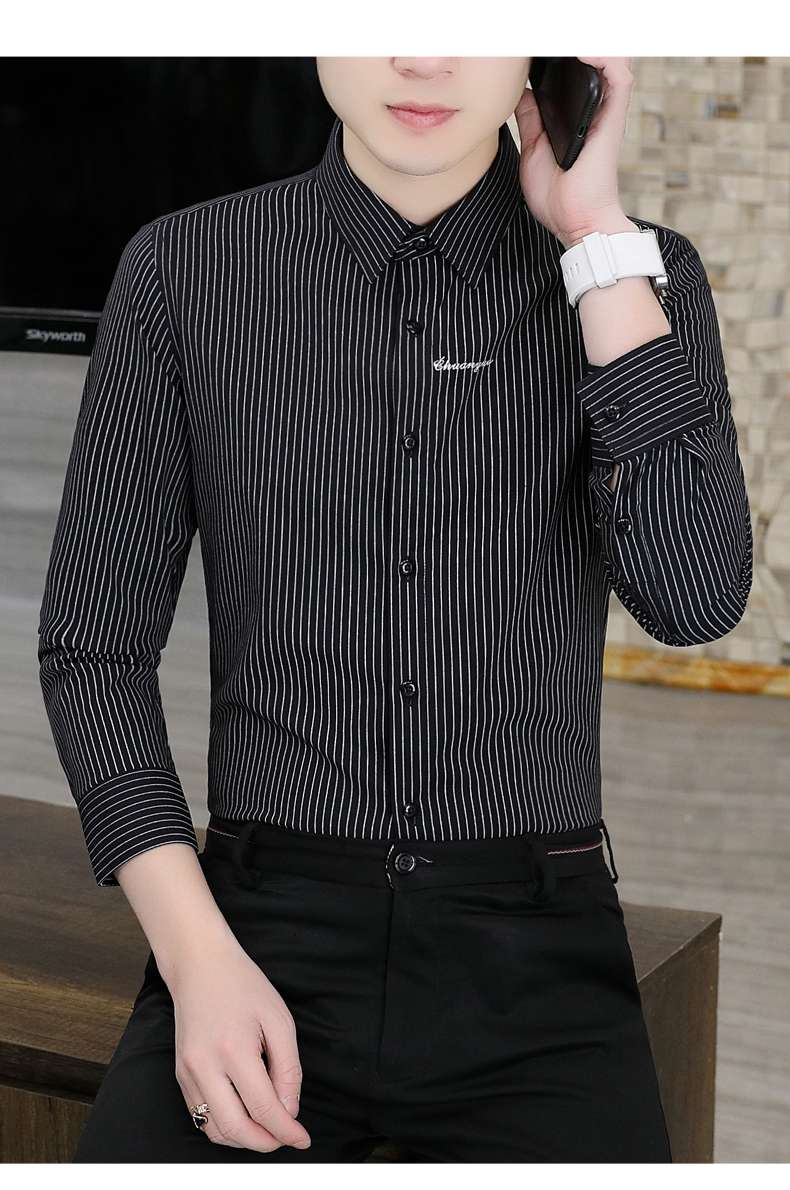 ビジネス向けストライプ シャツ