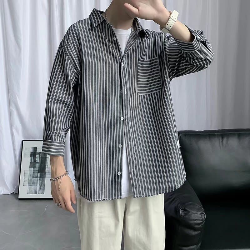 ストライプシャツ クラシック縦縞ゆったりシャツ
